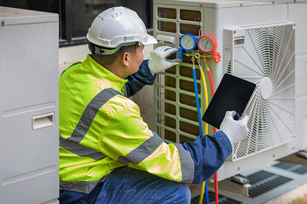 Professional Ac Installation technician working in Greenbush, MA